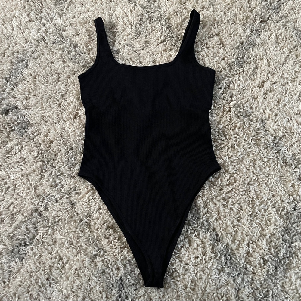 Elegant Black Women's‎ Bodysuit